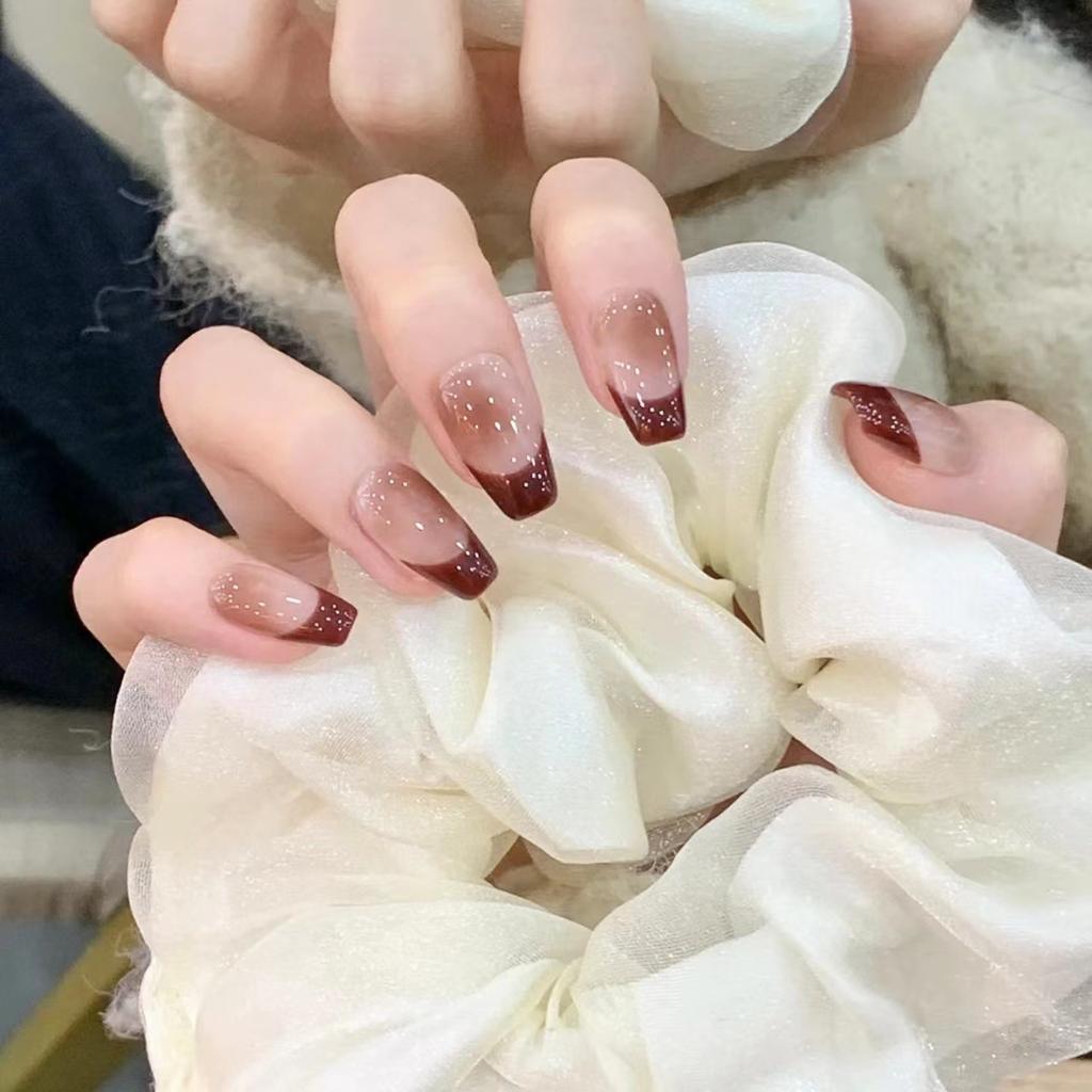 Pure Hand-made Phototherapy Nail Art Lava Chocolate Wearing Nail Finished Product Reused Nail Art Patch To Show Whiteness