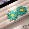 Summer Hand-woven Daisy Earrings Beach Resort-style Raffia Contrasting Flower Earrings
