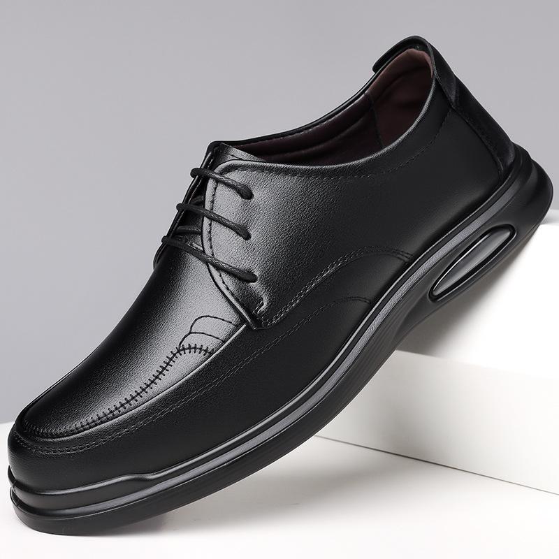 Модная весенне-осенняя новая черная кожаная обувь для мужчин, модная обувь на шнуровке с мягкой подошвой, мужская дизайнерская обувь с низким верхом, повседневные лоферы для мужчин