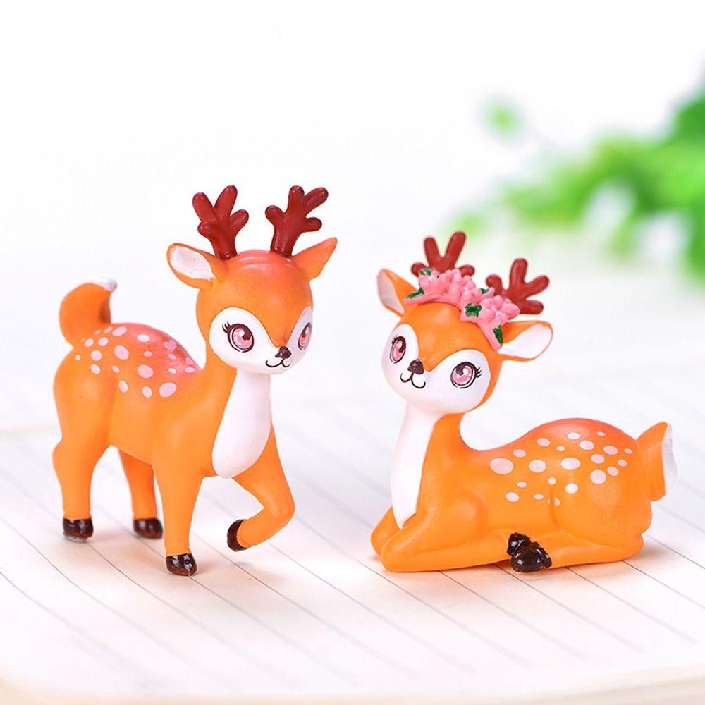 Plastic Mini Cartoon Sika Deer Ornament Delicate Animal Statue Cartoon Sika Deer Figurine  Outdoor