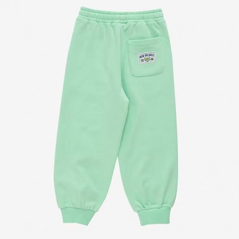 New Balance Костюм спортивный детский Half Club Kids Victory Illustration Nk9yf1409u 84 футболка с длинным рукавом