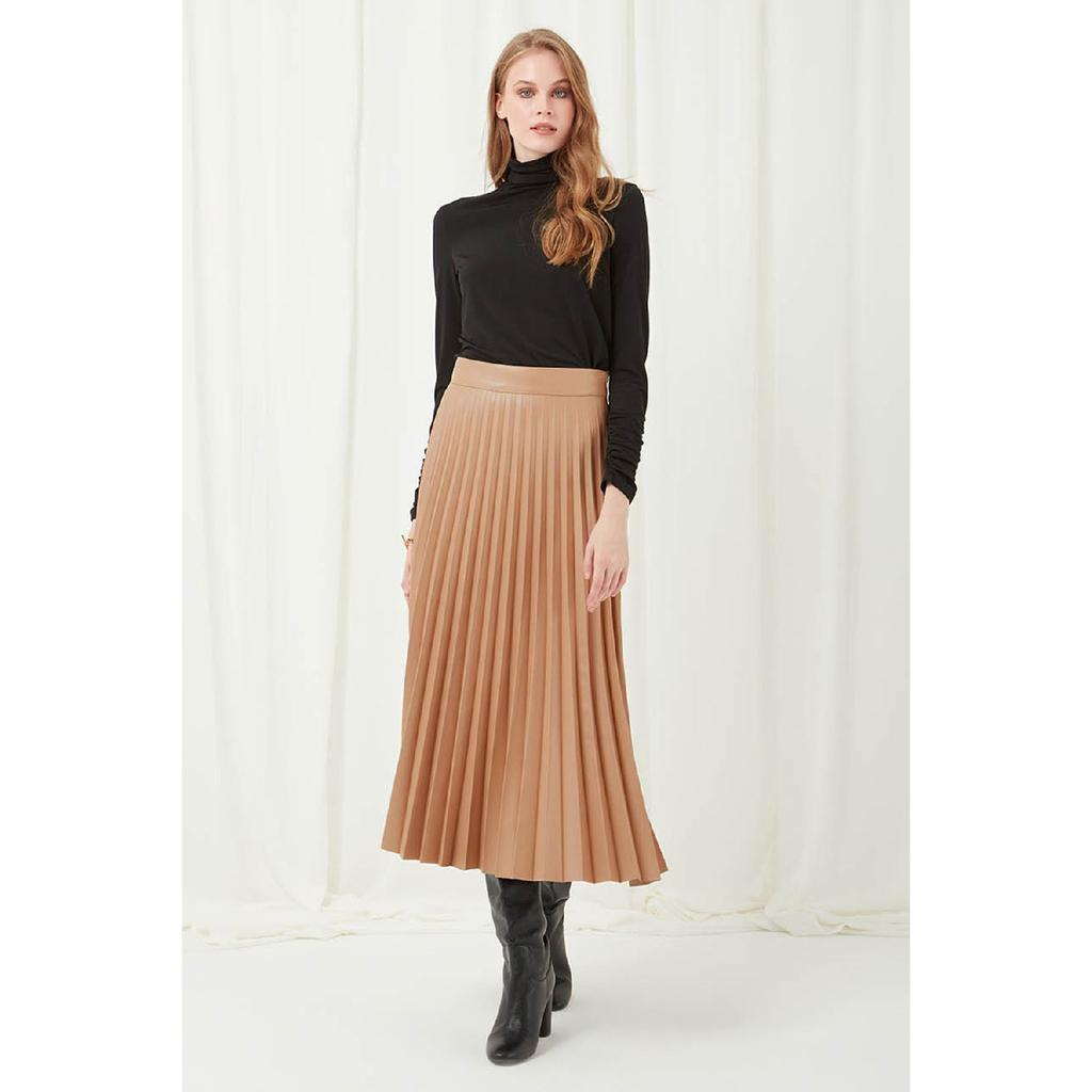 Однотонная женская черная плиссированная юбка среднего размера — 23036