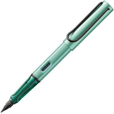 Lamy МЯТНЫЙ Средний Перьевая ручка с эргономичным грипом и полированным стальным пером Легкий алюминиевый корпус В комплекте синий картридж LAMY T10 AL-STAR - - - -
