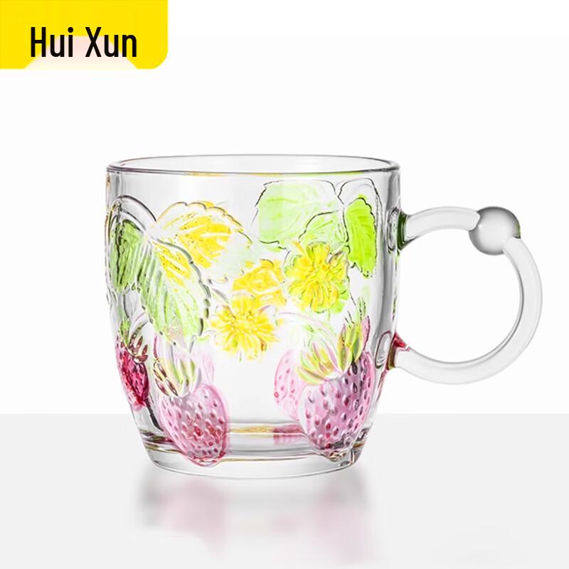 Креативная стеклянная кружка с рельефным изображением клубники