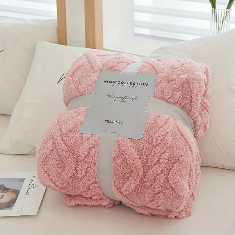 Luxurious Thick Taffeta Throw Blanket - Solid Color, All-Season Comfort with Modern Geometric Design, Perfect for Bed or Sofa