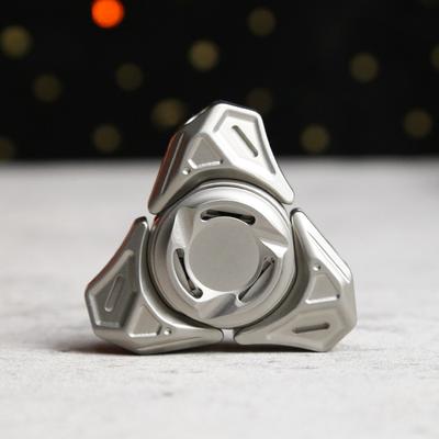 Адская гончая EDC Нержавеющая сталь Механический Открытый доспех Гироскоп на кончике пальца Офисные игрушки для снятия стресса Спиннер Настольная игрушка
