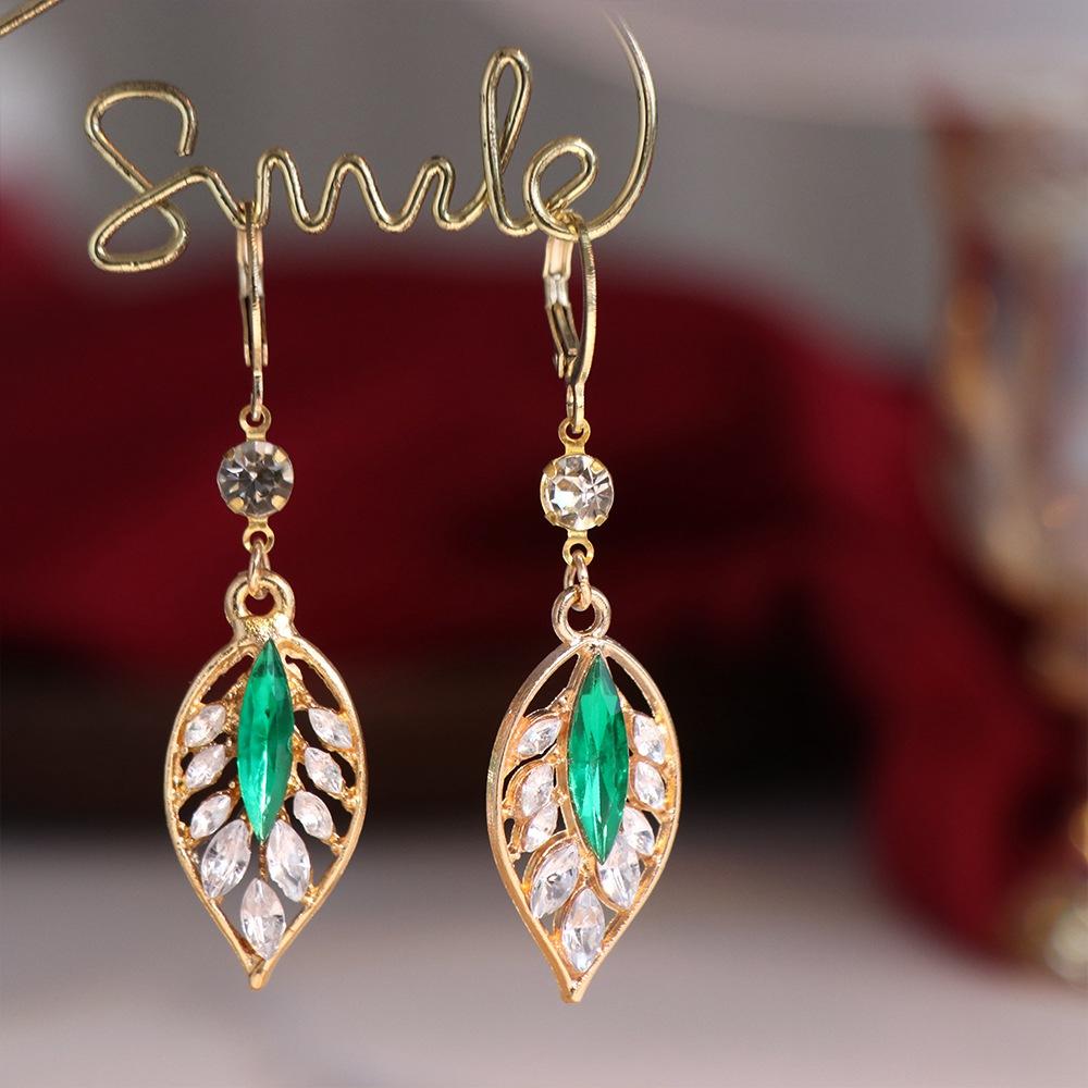 Green Leaf Ear Jewelry Bohemian Ear Buckle Fashion Hoop Earrings Teens