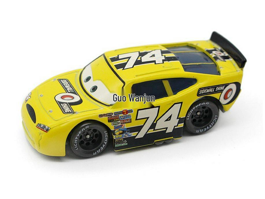 Смешанная партия металлических моделей гоночных автомобилей: Белое яблоко 51, 4, 8, 28, 36