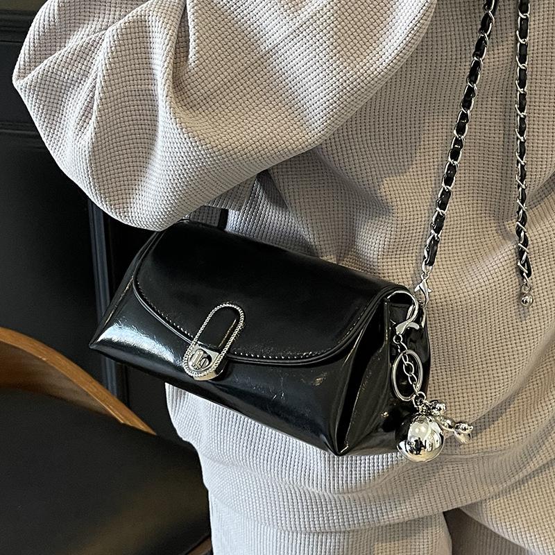 Korean Version Trendy Fashion Versatile Simple Chain Small Square Bag High-end Niche Design Versatile Temperament Messenger Bag