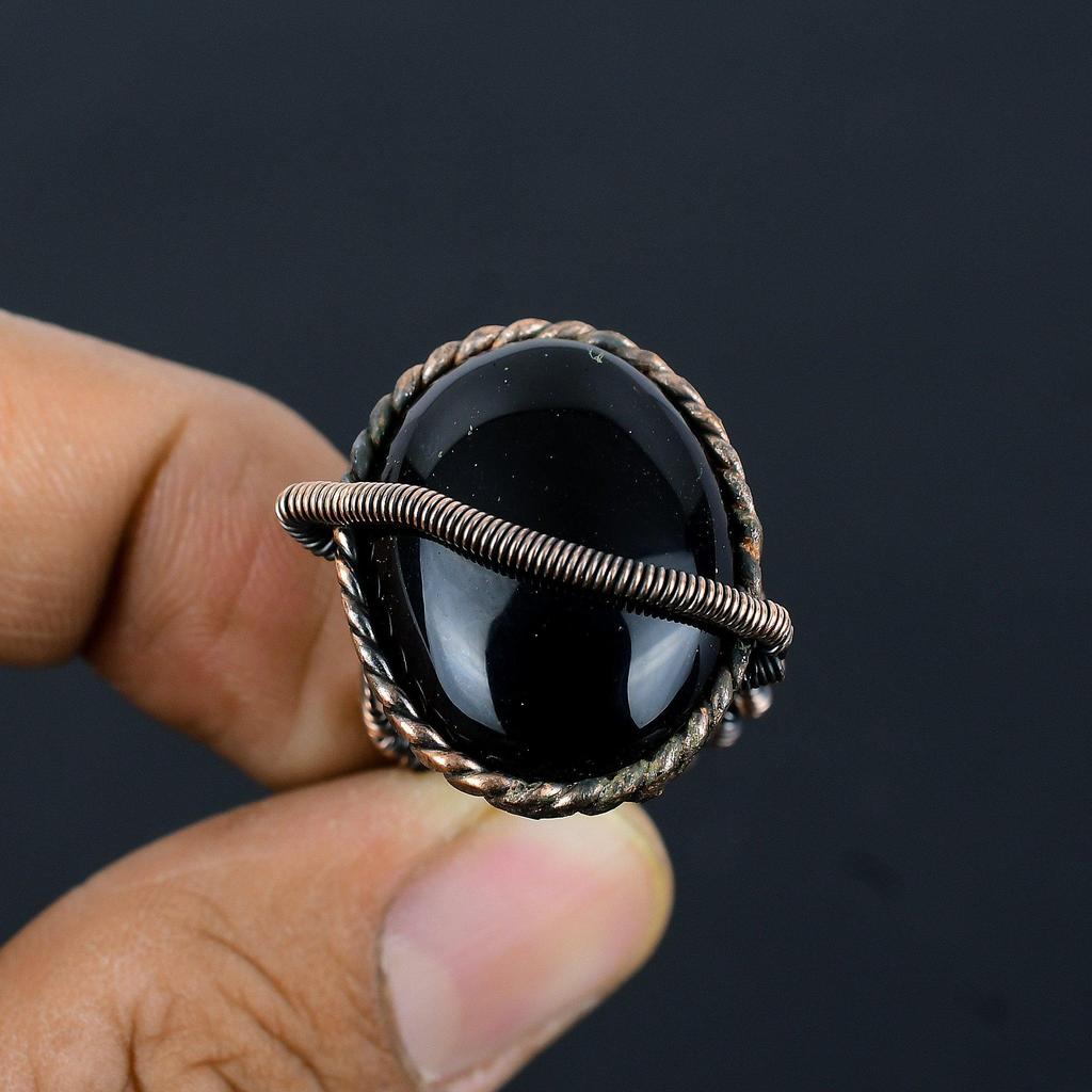 Кольцо ювелирных изделий черной драгоценной камня оникса обернутое медной проволокой Хандмаде для подарка