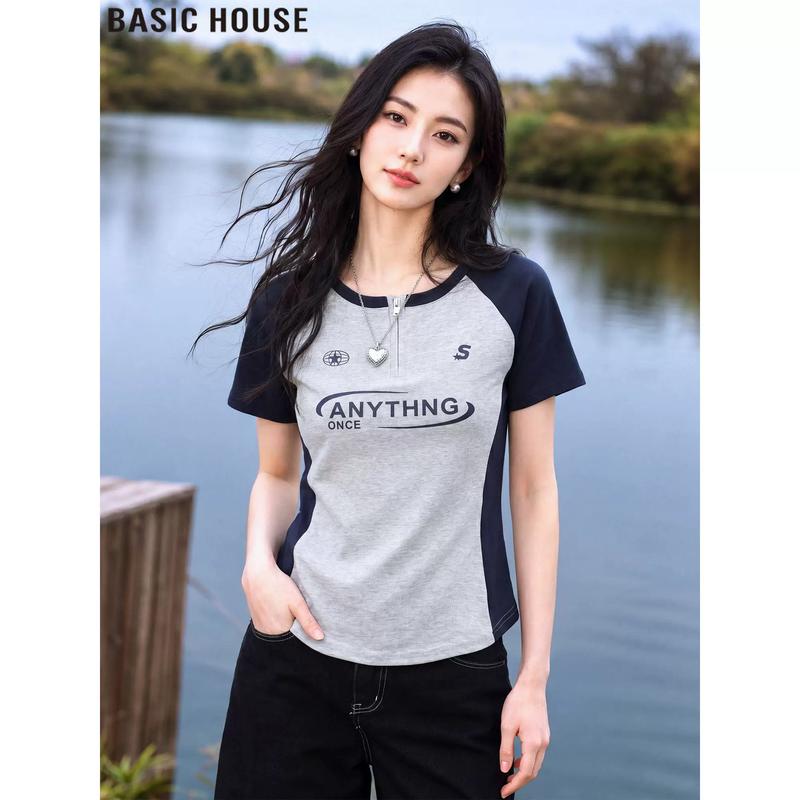 Базовая женская хлопковая футболка Basic House с принтом букв и цветовыми блоками