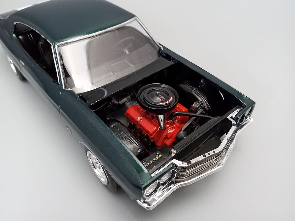 AMT Масштаб 1970 Chevy Chevelle SS Джон Уик Пластиковая Модель 1/25 (AMT1453)