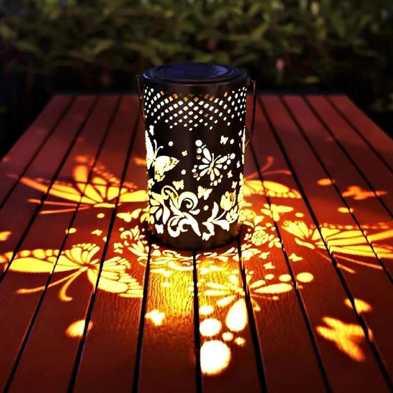 Butterfly Solar Outdoor Lantern Projection Solar Garden Light IP65 Waterproof Solar Hanging Lantern Light for Patio Lawn Pathway