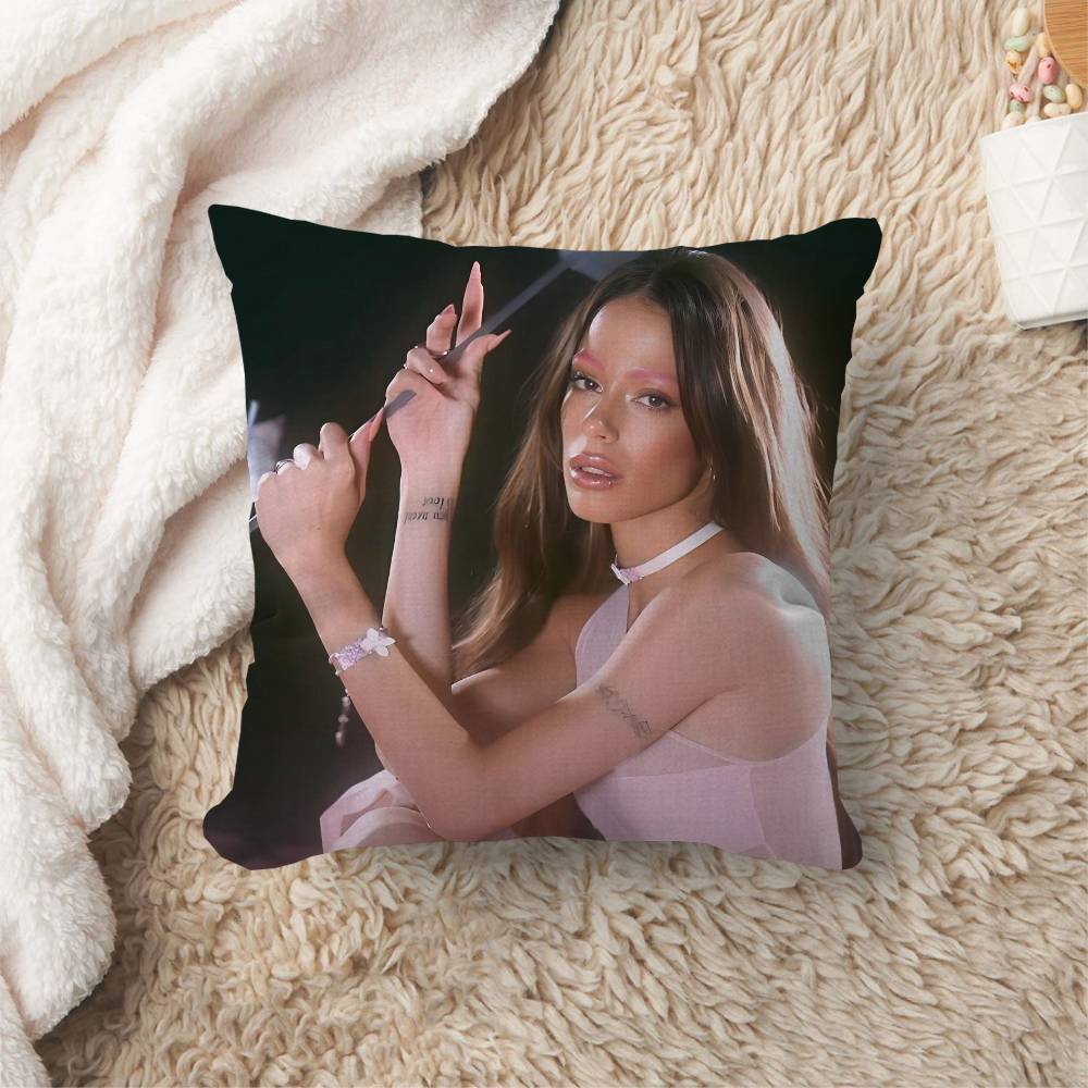 Actress TTini SStoessel Maple Design Cushion Cover Happy Autumn Harvest decor Holiday Decorati Pillow Cover