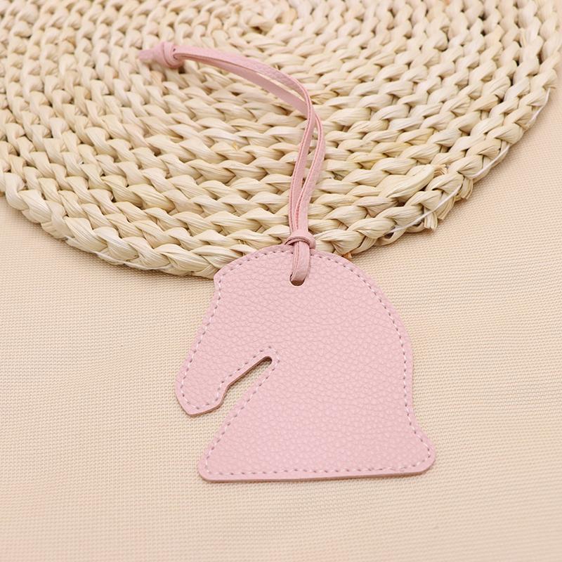 Модный кожаный милый креативный персонализированный брелок в виде головы лошади для дам, рюкзака, подвески, сумки, аксессуары