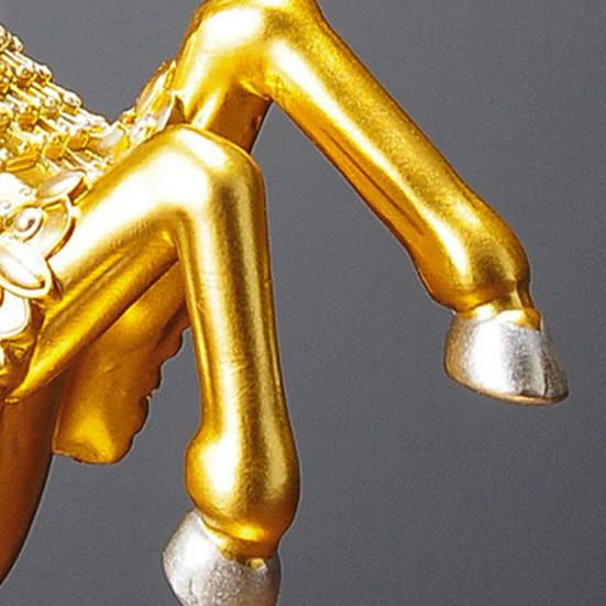 Имитация фигурки лошади Реалистичная миниатюрная пони Смола Статуэтка Скульптура животного Украшение Орнамент Подарок на новоселье