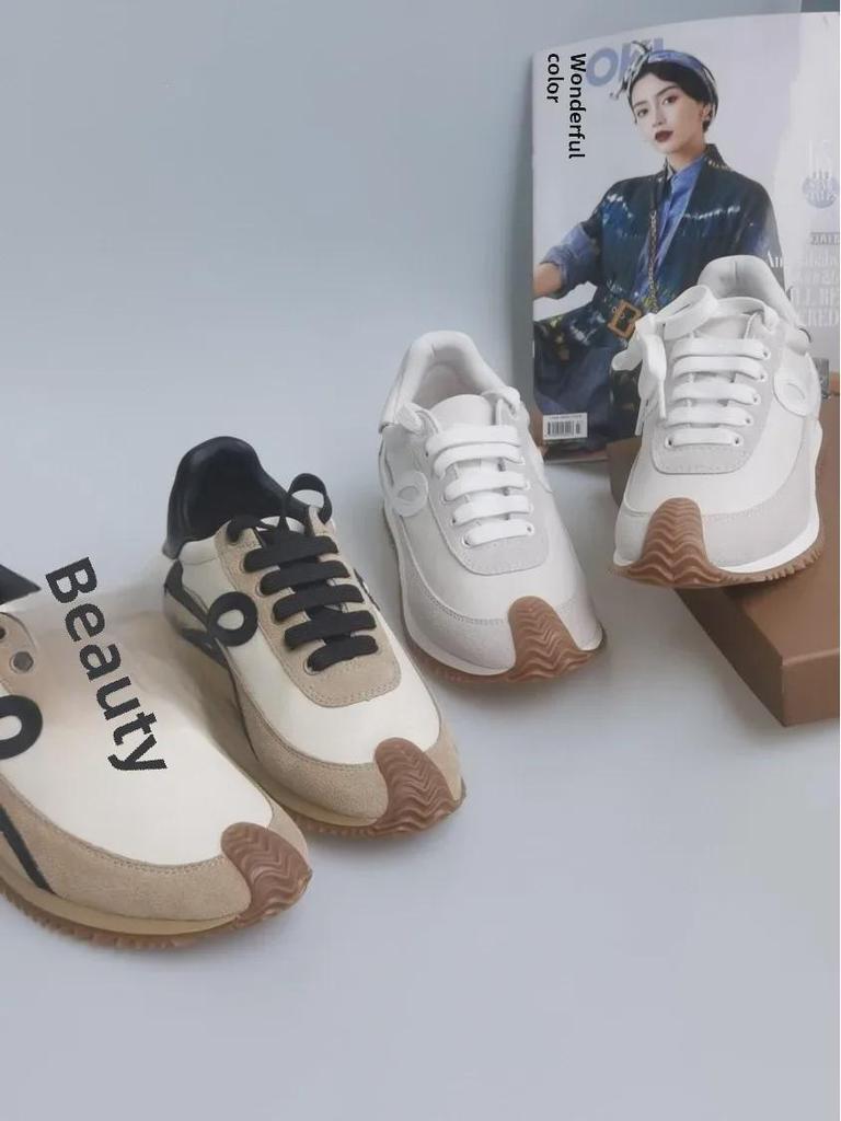 Retro German Thick-Soled Sports Casual Shoes with New Color Lace-Up Design - Genuine Leather Forrest Gump Style White Sneakers
