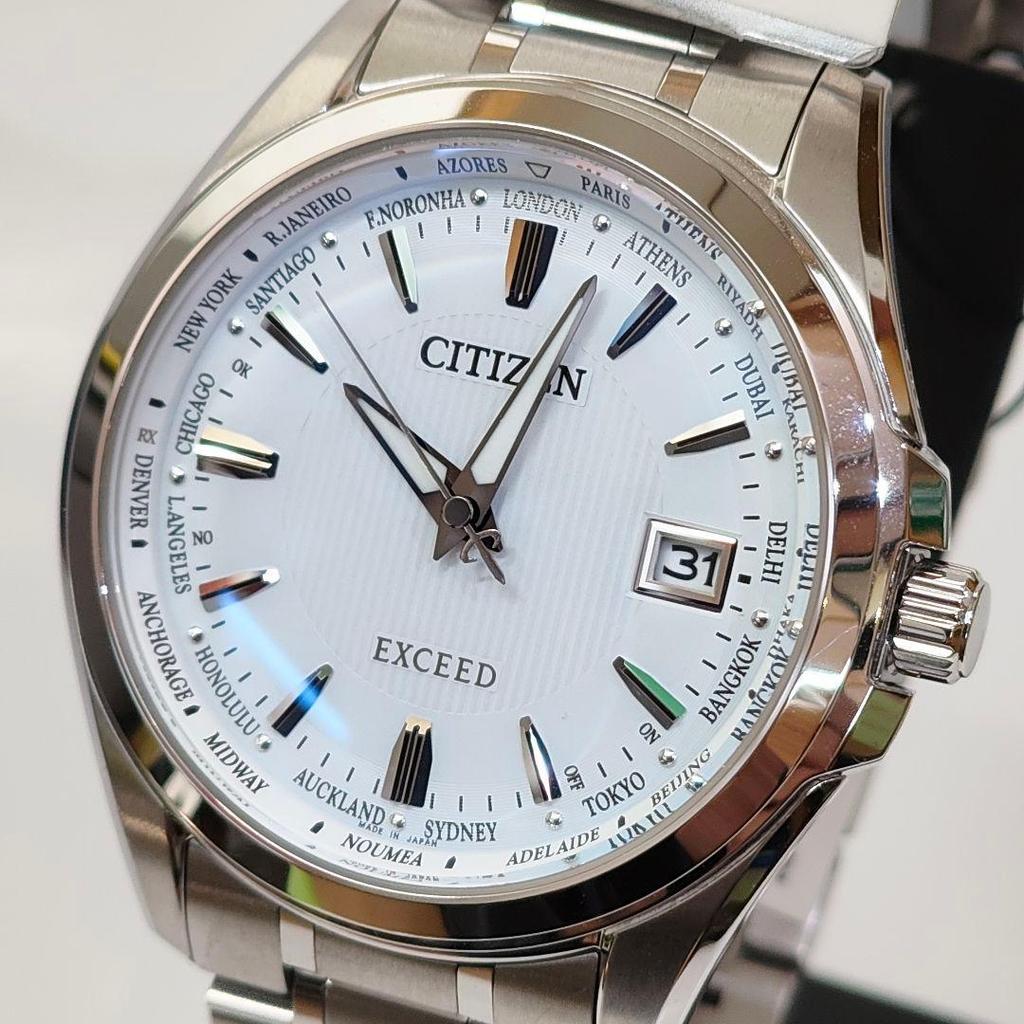 Used New CITIZEN EXCEED CB0100-52A Radio-controlled Watch with New Warranty!