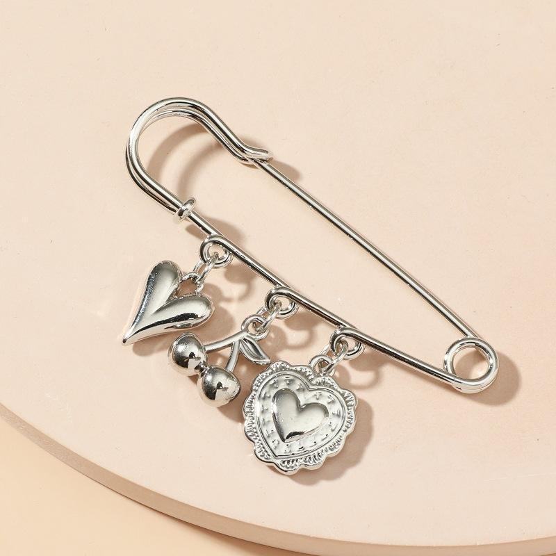 1Pc Korean Chic Silver Heart Cherry Charm Decorative Pins for Denim Jacket Suit Cute Fashionable Clothes Accessories for Women