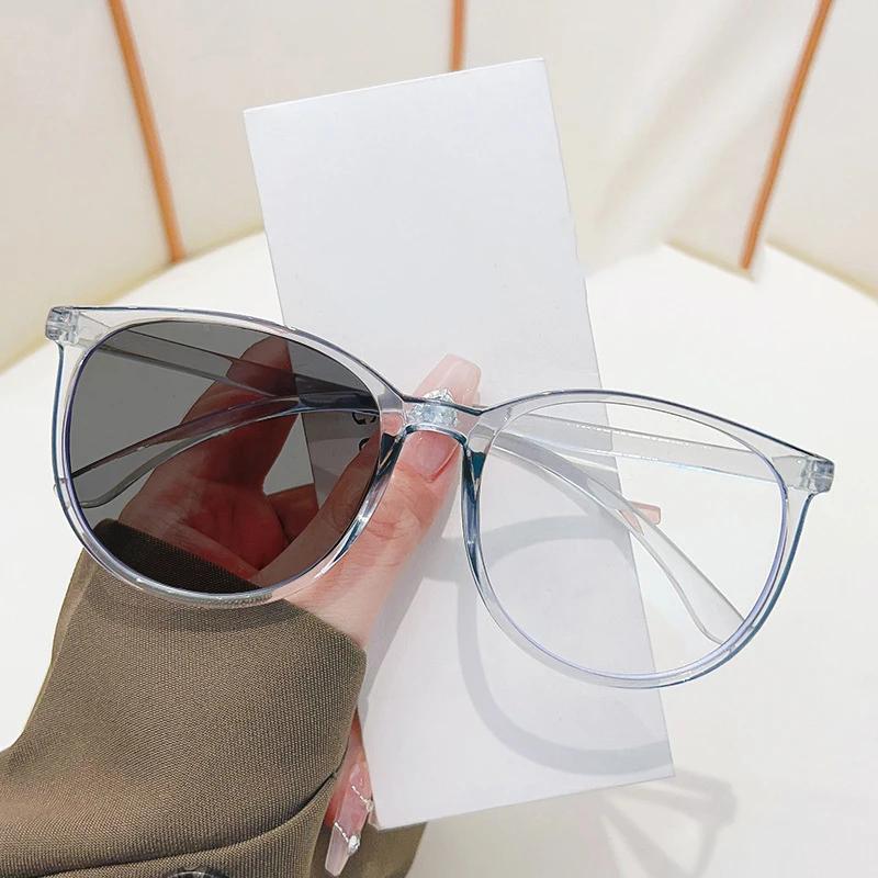 Outdoor Smart Photochromic Reading Glasses Women Fashion Round Far Sight Presbyopia Eyeglasses Men Intelligent Sunglasses 0+4.0