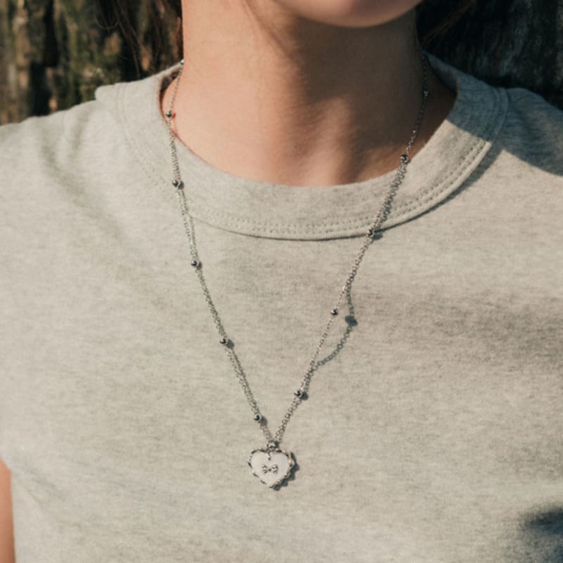 HIGHSCHOOLDISCO Fairy Heart Ribbon Necklace