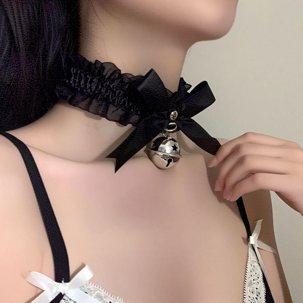 Кружевной чокер Pure Desire с колокольчиком: Сексуальный аксессуар для женского белья - Рождественское искушение чокер