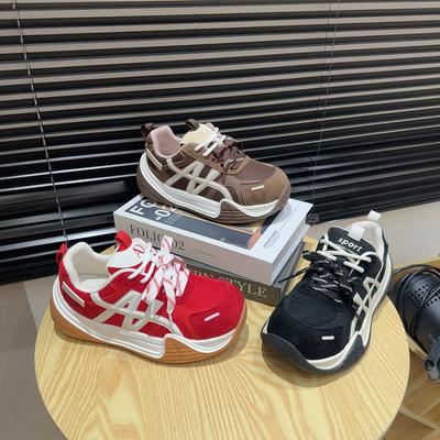 [Fanfna] Европейские кроссовки на толстой подошве для женских осенних моделей 2025 года, универсальные мягкие подошвы, не устают ноги, повседневная спортивная обувь