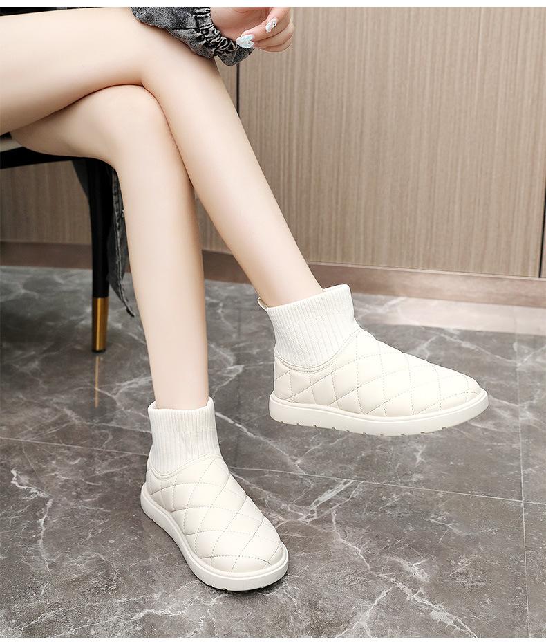 New Solid Color Snow Boots 2024 Winter Height Increasing Versatile Casual Fashion Cotton Shoes Women's Velvet Shoes