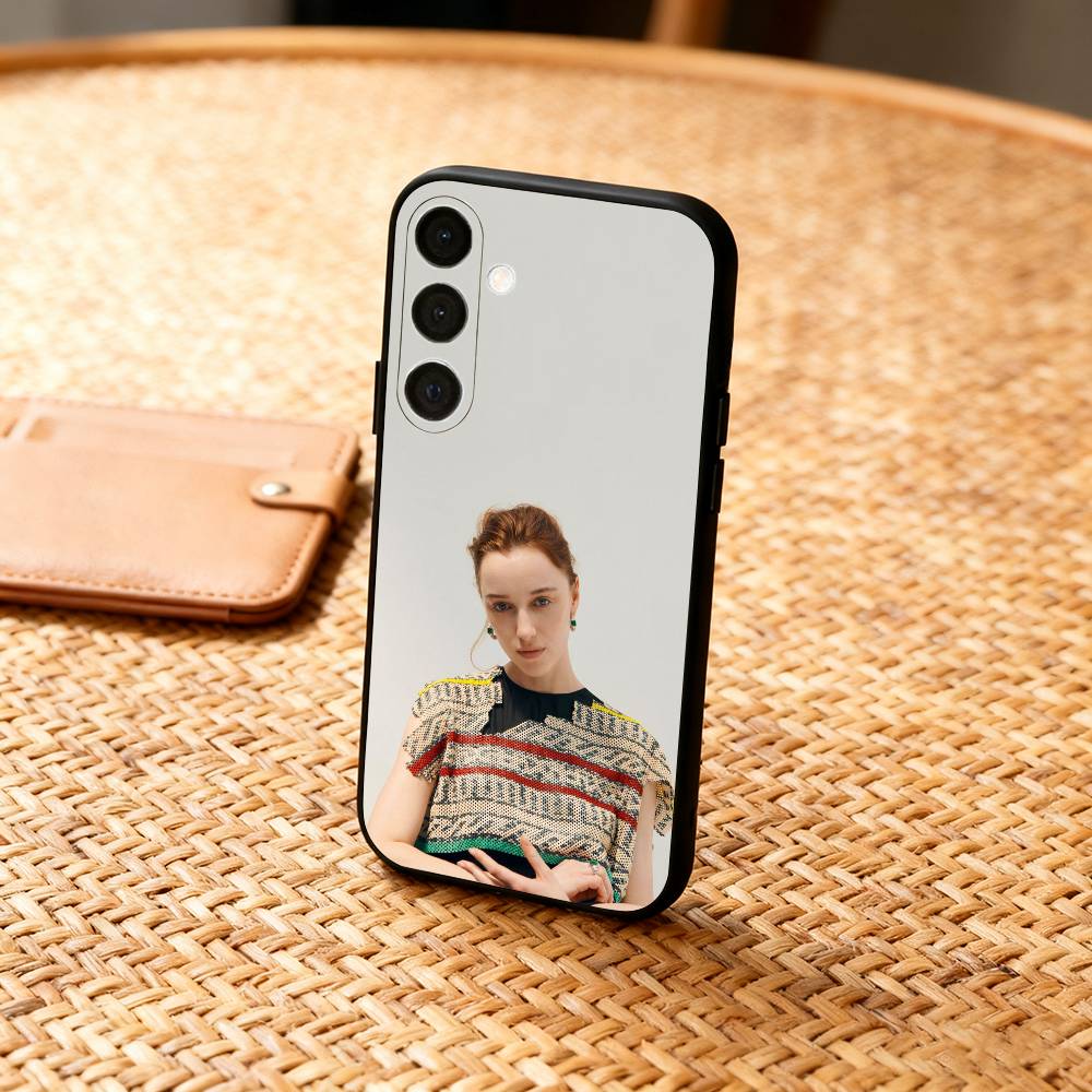 Beautifully P-Phoebe Dynevor Phone Case For Samsung A73,72,71,53,52,51,22,91,80, Soft Black Cover