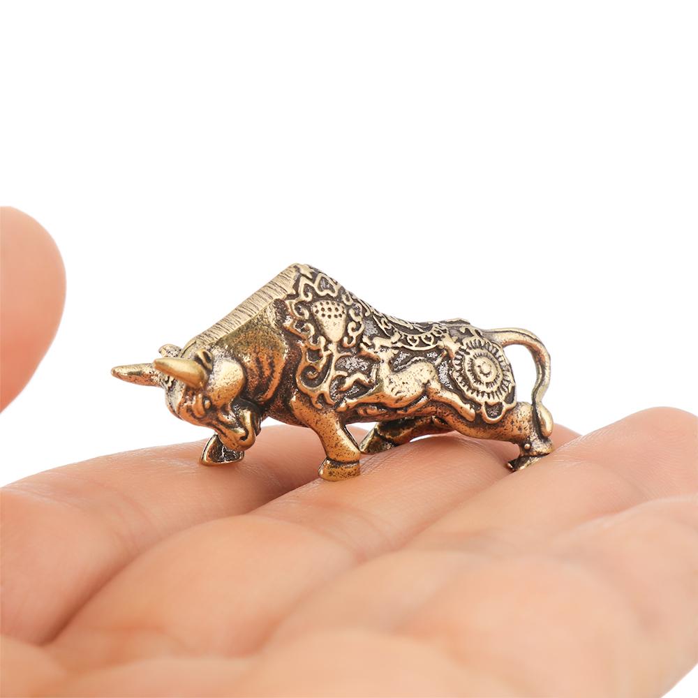 Decoration Brass Bull Figurine Desktop Ornament Abstract Animal Sculpture Miniature Zodiac Cattle