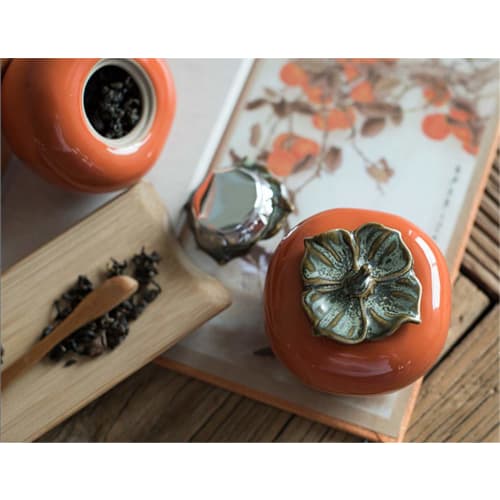 Gannbarou Tea Canister, Moisture and Oxidation Preventive Tea Container, Tea Ceremony Utensils, Realistic Persimmon Design, Ceramic Decor, Ornament, H