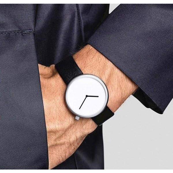 Модные часы Tommy Retro – незаменимый элемент стиля, от которого вы никогда не устанете. Популярные корейские часы