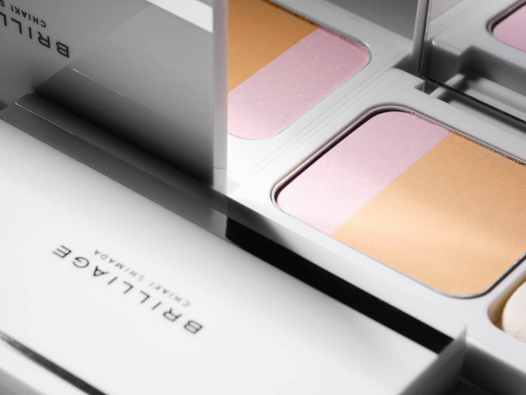 Тональная основа Brillage Lumiere Soft Matte Powdery от Chiaki (20) SPF50+ PA++++ [Бренд Shimada]