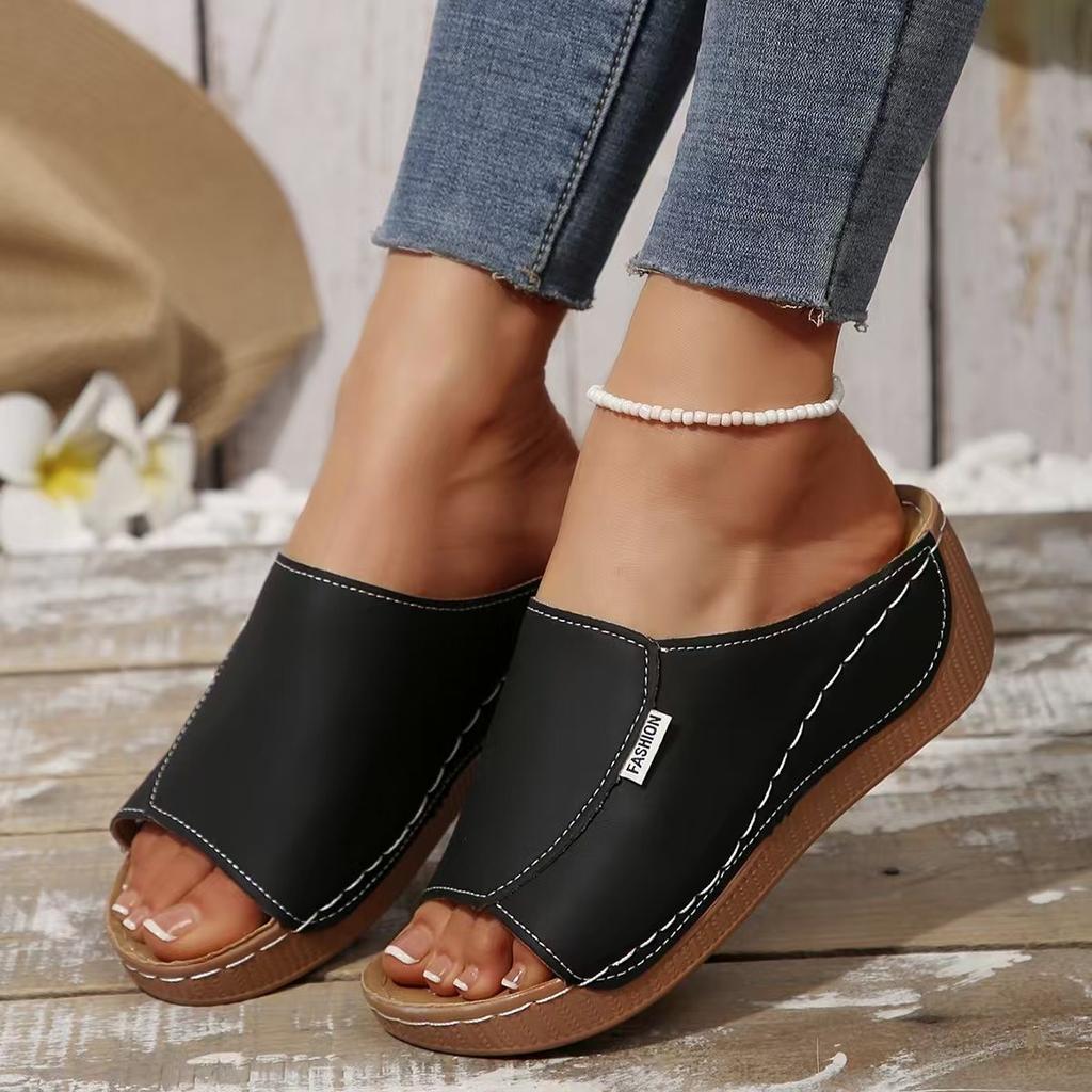 Fashion Women Wedge Slippers Summer 2025 New Fashion Slippers Open Toe Breathable Sandals Comfortable Buckle Woman Shoes Slides Women