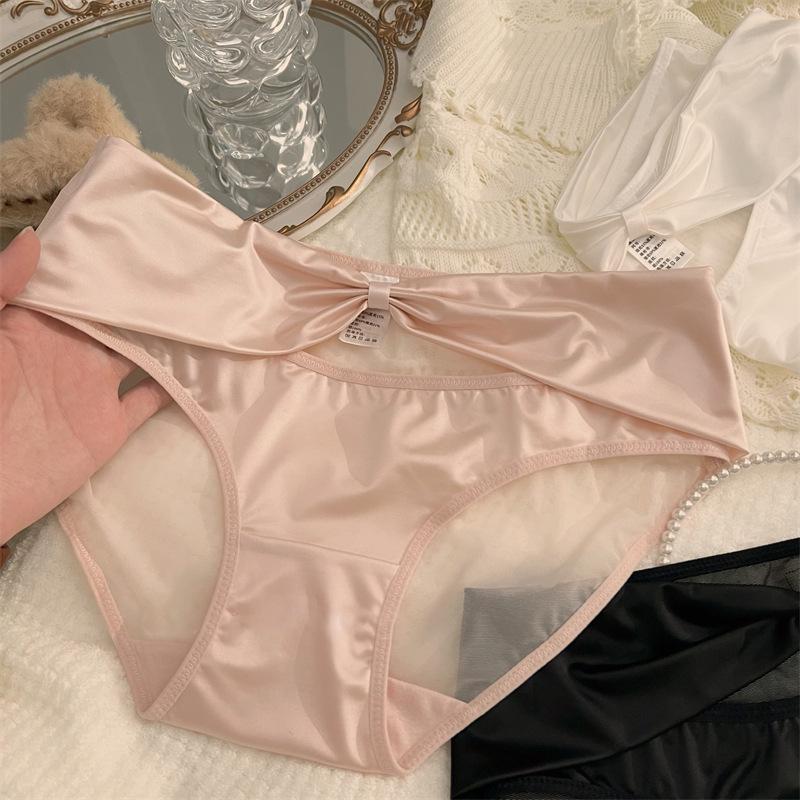 "Satin Desire French Hollow Women's Mid-Waist Briefs - Sexy and Comfortable Pure Cotton Crotch"