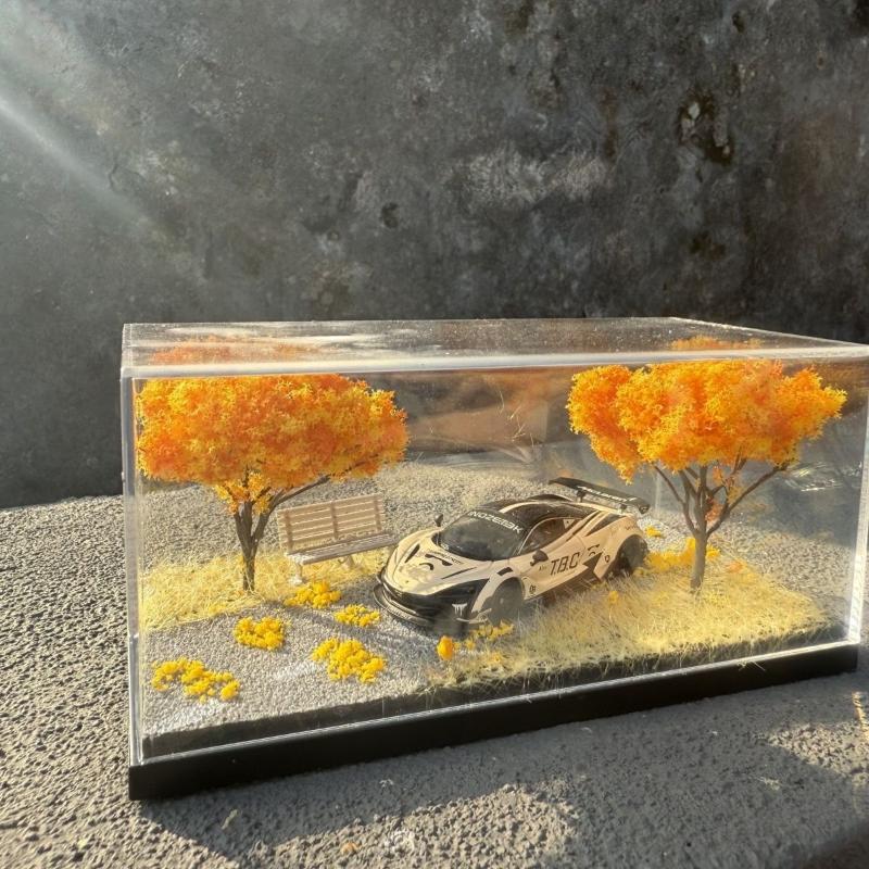 1:64 Scale Car Model Display Box Acrylic Dustproof Autumn Diorama Mini Scene Ornament for Tabletop Home Decoration