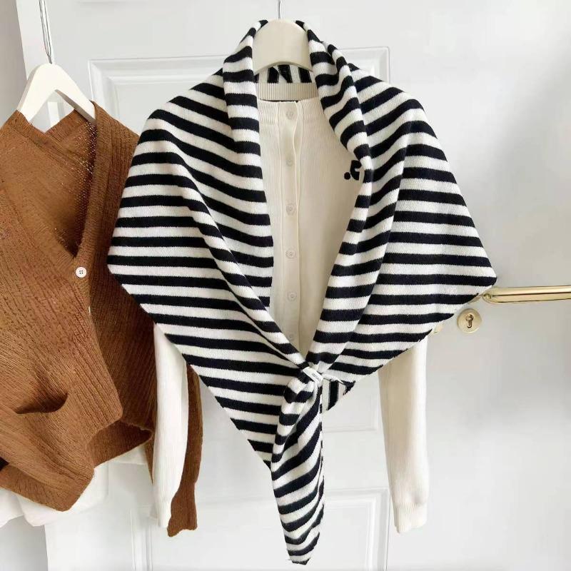 New Fahion Design Women Scarf Autumn Winter Wool Blend Triangle Muffler Lady Shawl Korean Style Striped Thick Warm Wrap Female