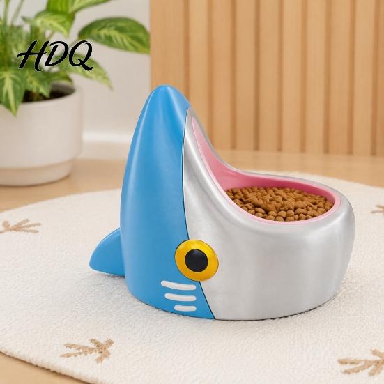 Удобная Поза для Еды Кормушка Милая Акула Миска для Питомца 3D Печатная Кошка со Съемным Внутренним Контейнером Противоскользящая Основа Забавная Миска для Еды для Собак