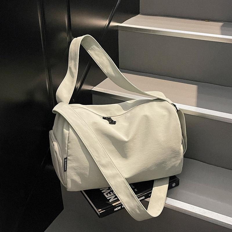 Fashionable Short-distance Light Travel Bag Sports Yoga Gym Bag Large Capacity Storage Single-shoulder Crossbody Bag