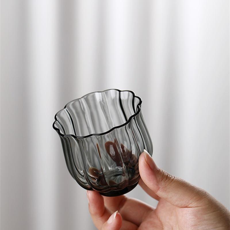 Chinese Style Lotus Glass Tea Infusers Pitcher Heat Resistant Hammered Kung Fu Chahai Creative Transparent Tea Cup