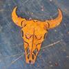 Rustic Bull Skull Metal Wall Decor - Western Cow Skull Sign for Home, Outdoor, Halloween/Christmas/Easter/Thanksgiving