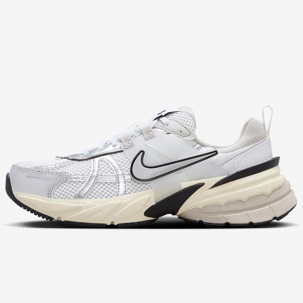 V2K Run W V2K RUN Summit Железный Серебристый Nike Япония Оригинальный товар [Nike] Белый/Чистый Платиновый/Светлый Все/Металлик FD0736-100 22,0 см