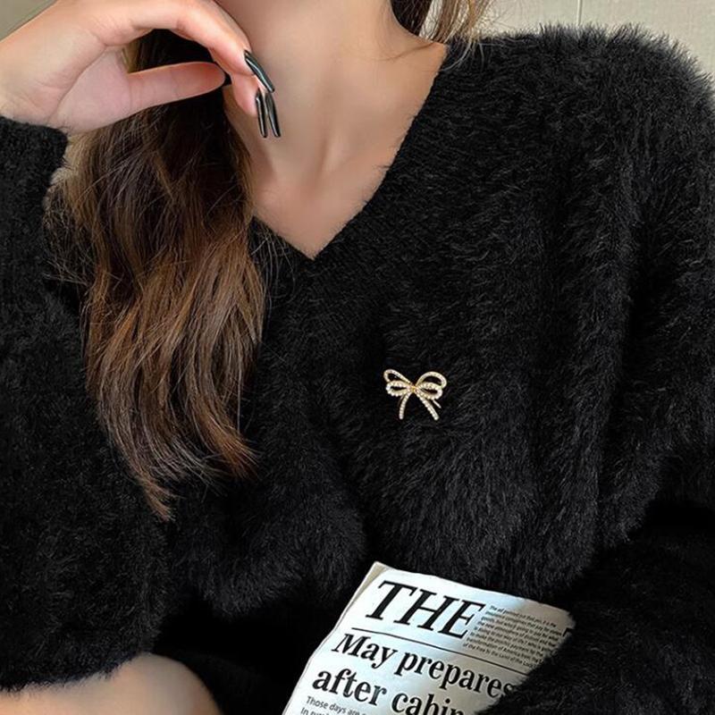 Ins Style Bowknot Pearl Light Luxury Brooch High-End Female Anti-Light Corsage Fixed Clothes Pin Jewelry Accessories