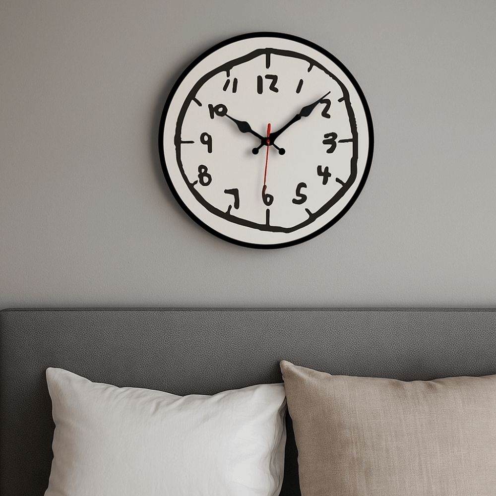 Cartoon Design Digital Wall Clock Special Design Silent Wall Clock Wooden Round Clock Study Room