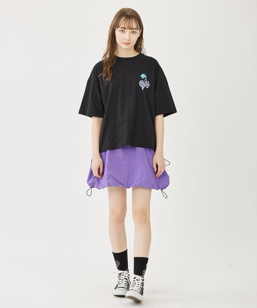 Milkfed Casual Melt Cherry Wide Shorts Tee In Black Women's