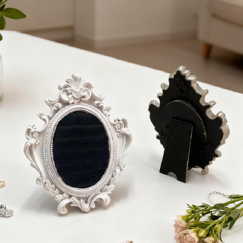 Victorian-Style Jewelry Display Stand for Earrings and Nail Art Accessories