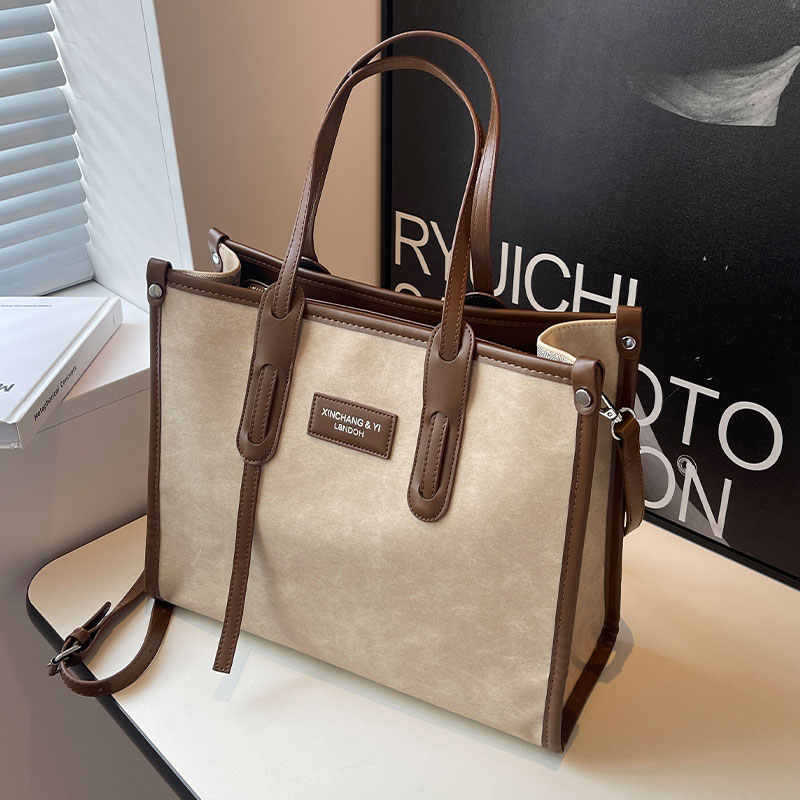 Tote Bag New Autumn and Winter Canvas Bag Crossbody Bag Commuting Students To Class Large-capacity Women's Bag