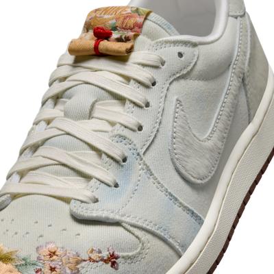 Air Jordan 1 Low OG 'Китайский Новый год' Вышивка цветами 2026 IQ1108-011