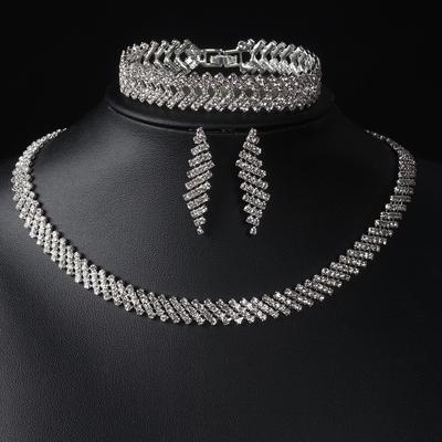 Свадебное колье со стразами, серьги, браслет, комплект украшений, комплект свадебных украшений в форме ромба из двух частей