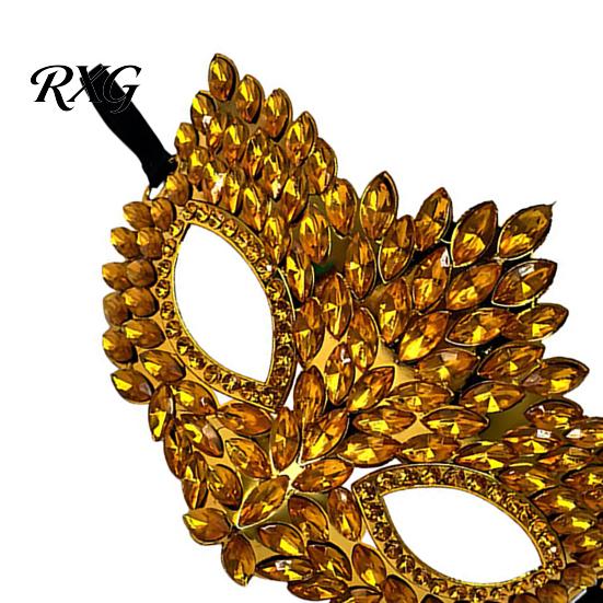 Dazzling Rhinestone Masquerade Accessory Gothic Cat Eye Mask, Vintage Half Face, Sexy High Quality Film Effect Mask Halloween Party Costume,